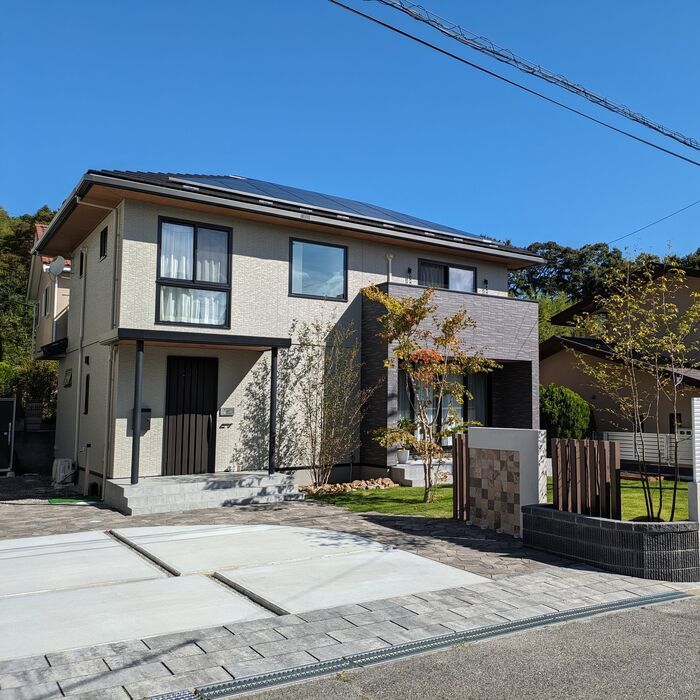 【外構エクステリア】カラートーンを統一したシックで落ち着いた